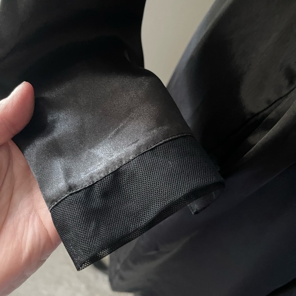 La Vie En Rose 🌹 Black Satiny Mesh Trim Robe Size S/M - Picture 7 of 11